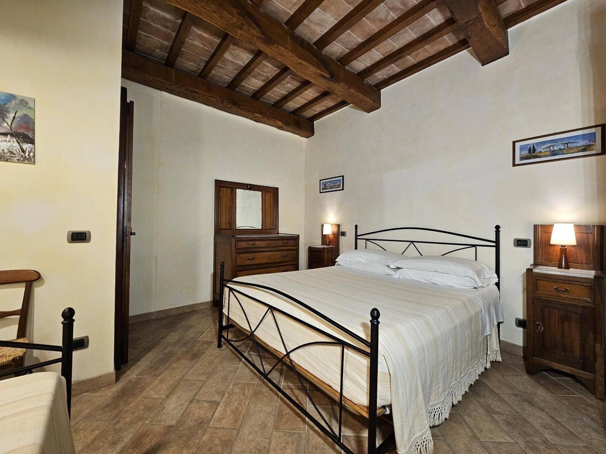 La Fonte Di Montebuono Villa Magione Room photo